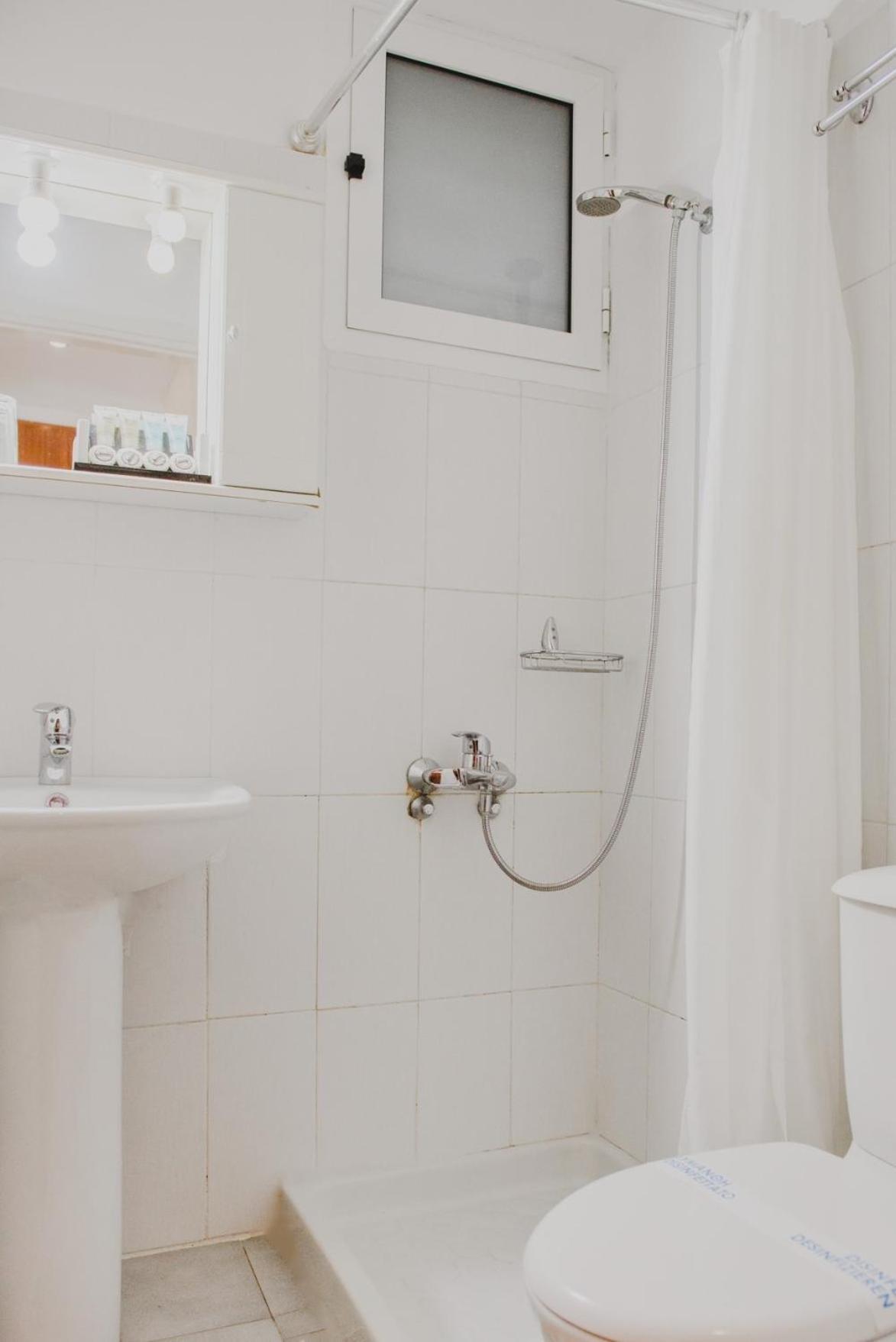 Messini Hotel Экстерьер фото