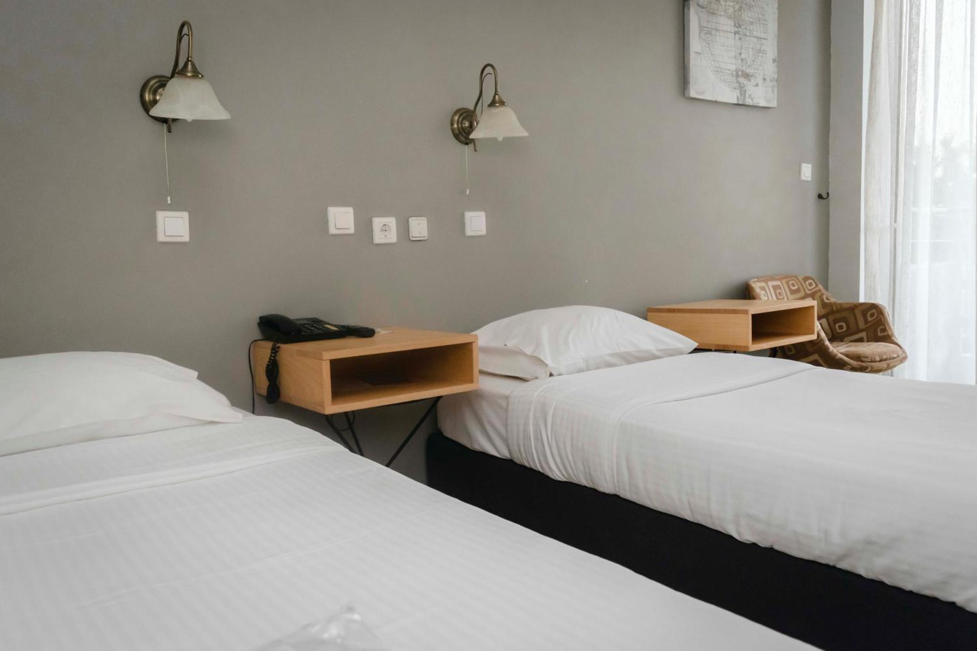 Messini Hotel Экстерьер фото