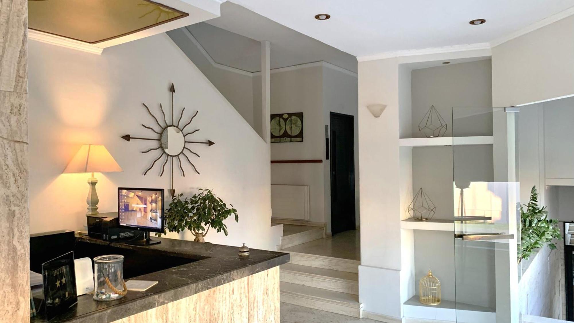 Messini Hotel Экстерьер фото